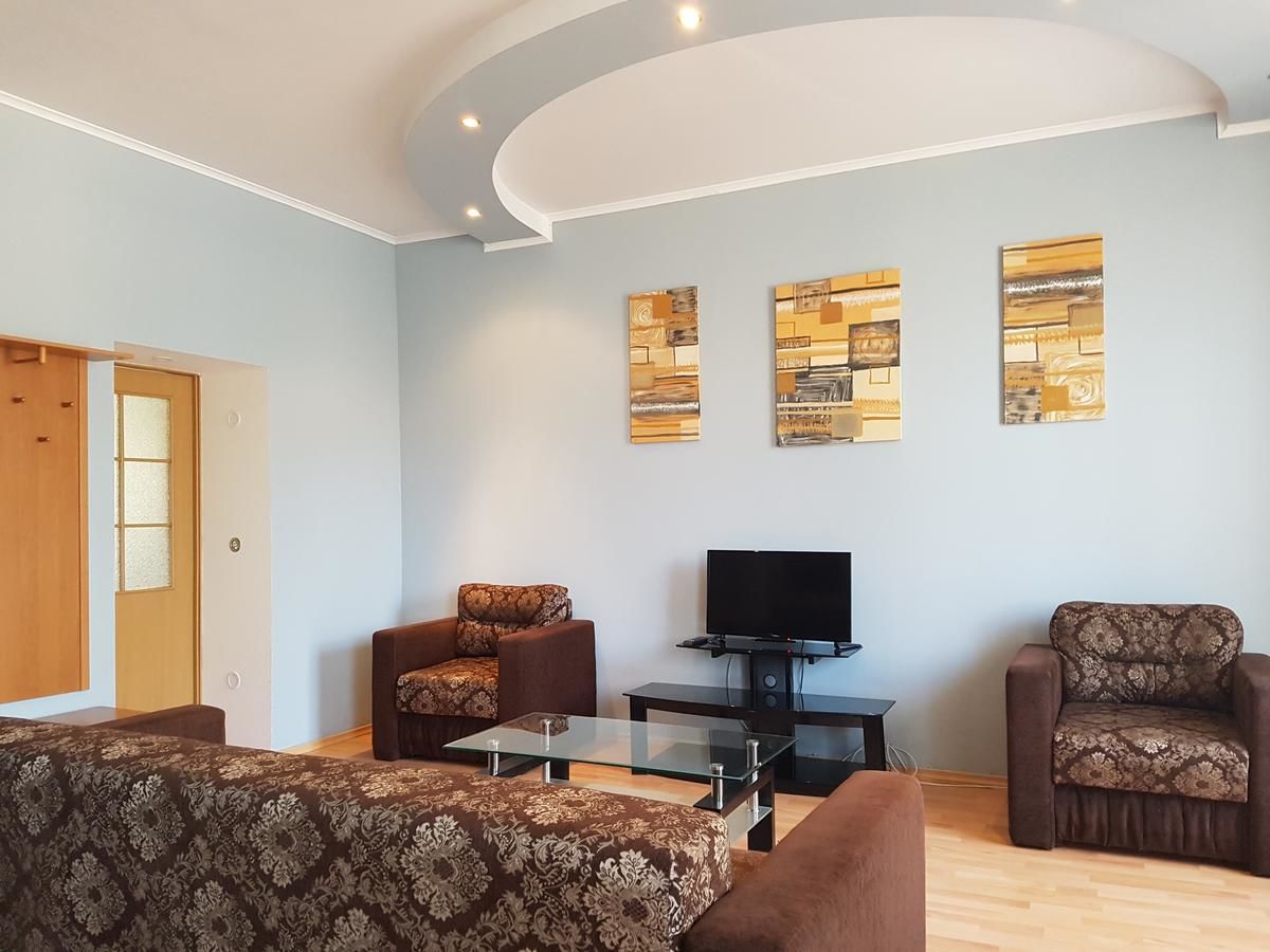 Апартаменты Chernigov City Centre Apartments Чернигов