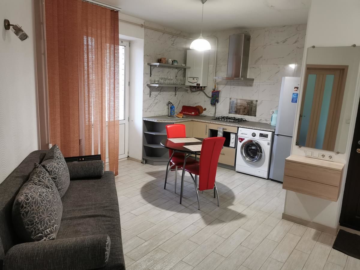 Апартаменты Chernigov City Centre Apartments Чернигов